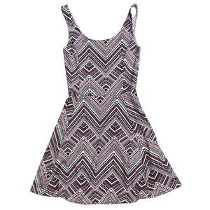 H&M Divided Chevron Skater Dress Pink Black Geometric Size 2